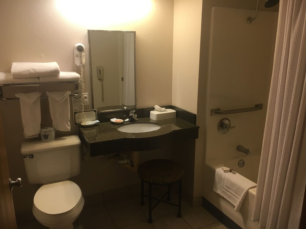 Hotel Grand Victorian - photo 31