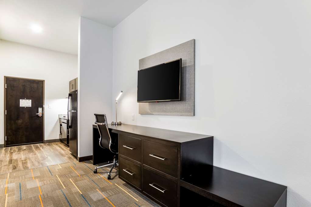 MainStay Suites Winfield Teays Valley - photo 17