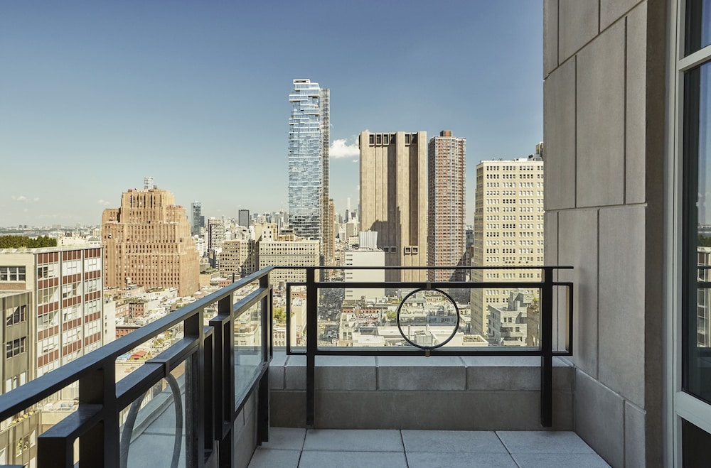 Four Seasons Hotel New York Downtown - photo 54