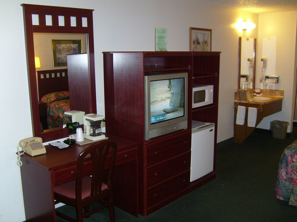 Shanico Inn - photo 10