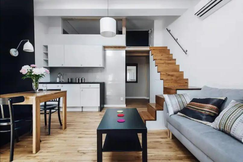 Apartment with mezzanine Radziwiłłowska 27 — 4-Star Luxury Hotel in Krakow, Poland