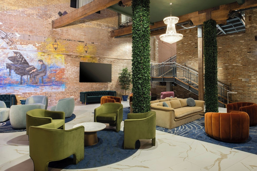 Courtyard by Marriott New Orleans Warehouse Arts District - photo 7