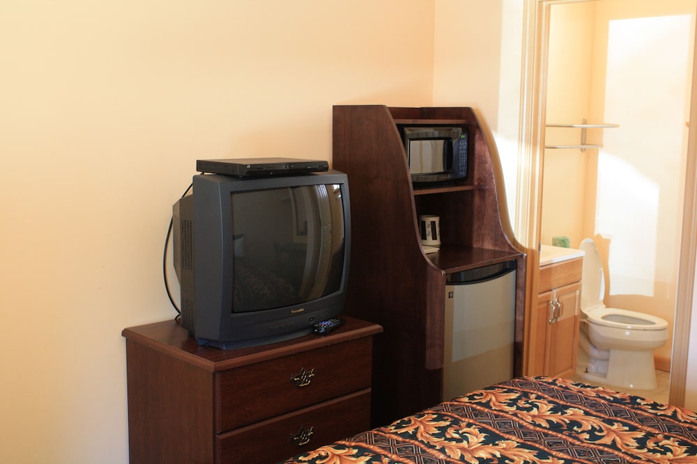 Gold Trail Motor Lodge - photo 12