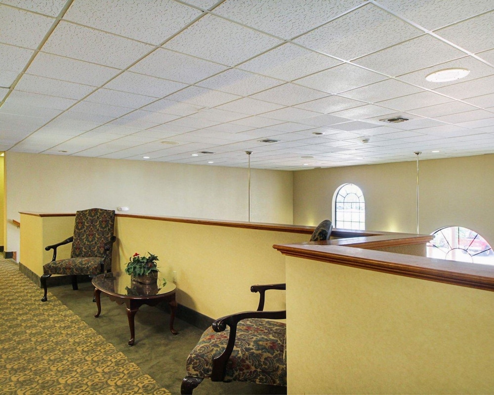 Americas Best Value Inn Pharr - photo 2