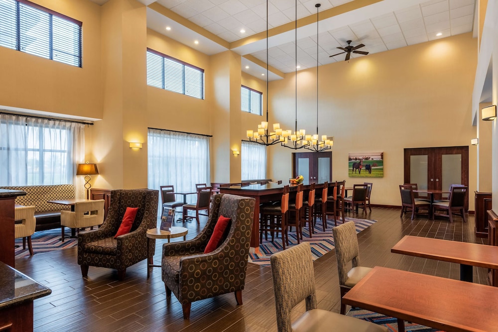Hampton Inn & Suites Hopkinsville - photo 29