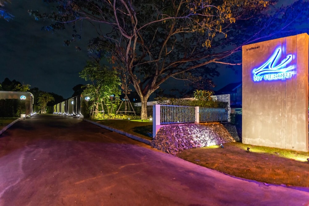 NY Resort Nonthaburi in Mueang Nonthaburi, Thailand