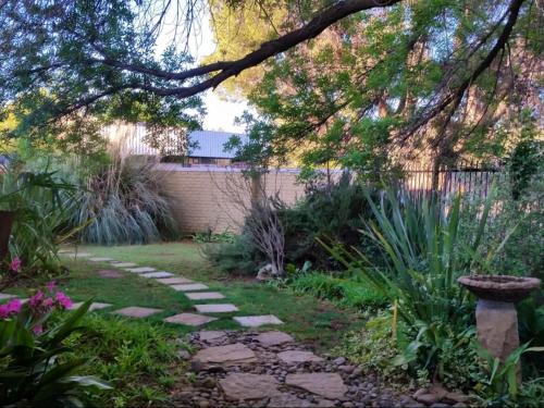 Whittals Chalets - carbon neutral hotel in Aliwal North