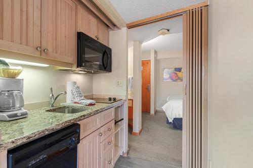 Beaver Run Resort Unit 4707 by RedAwning - photo 8
