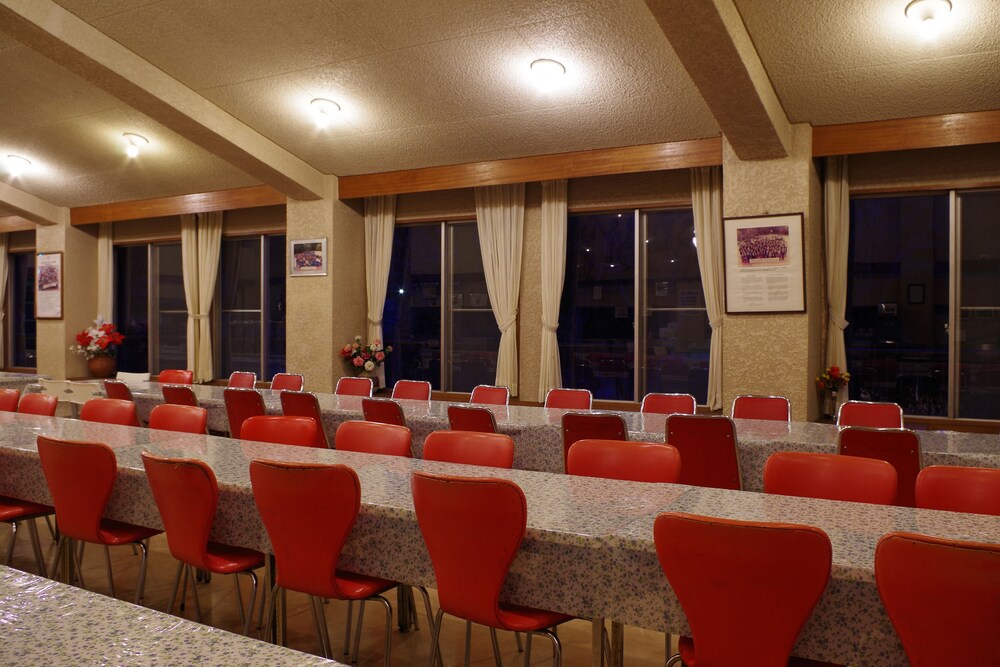 Rokkosan Ymca - carbon neutral hotel in Kobe