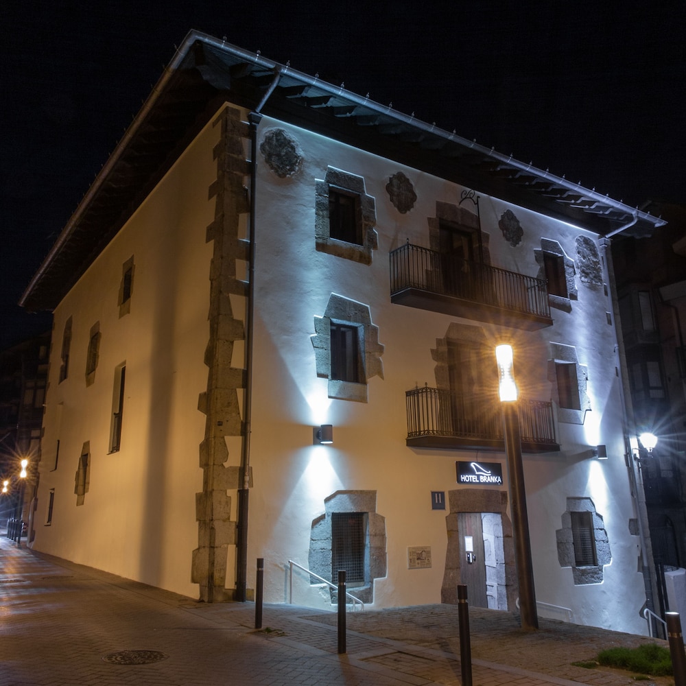 Hotel Kurutziaga Jauregia — hotel in Mundaka