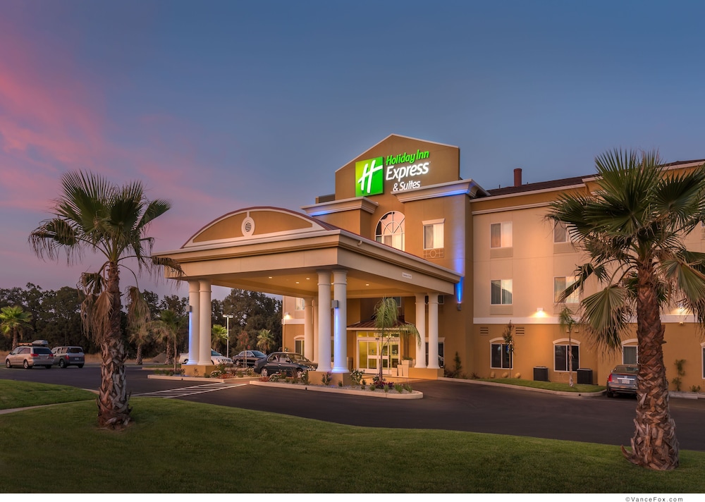 Holiday Inn Express Hotel & Suites Red Bluff South Redding by IHG - photo 25