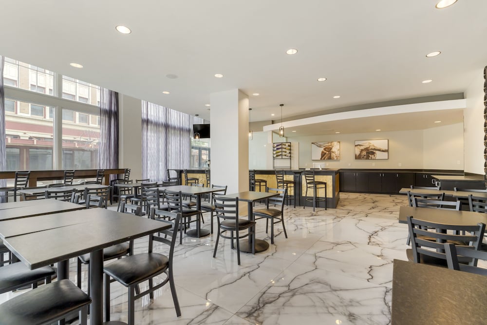 Hotel Gibbs Downtown Riverwalk - photo 35