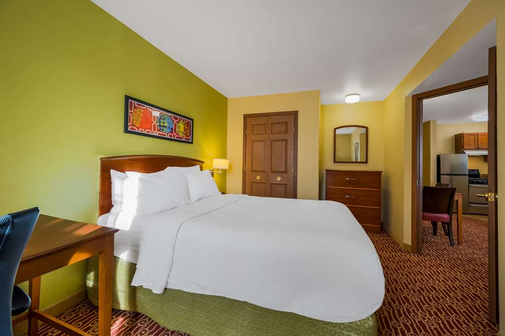 Sonesta Simply Suites Detroit Novi - photo 33