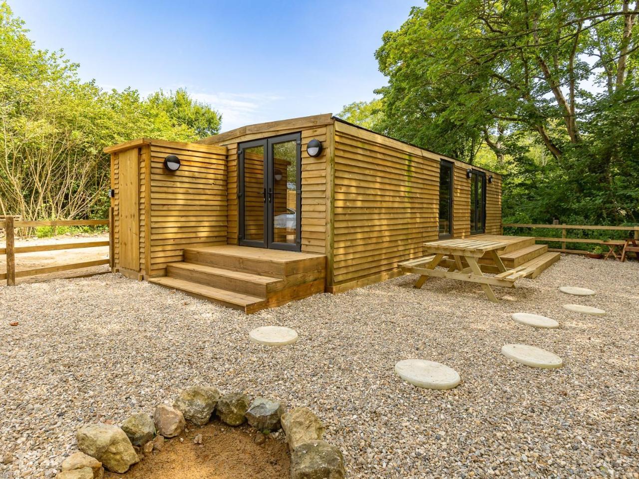 2 Bed in Ventnor oc 95586 - last minute hotel in Chale