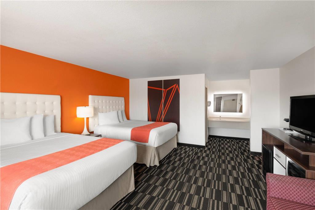 Howard Johnson by Wyndham Modesto Ceres - photo 22