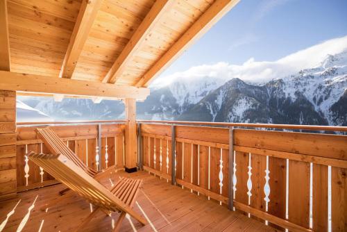 Chalet Henne Hochgruberhof — 4-Star Luxury Hotel in Selva Dei Molini, Italy