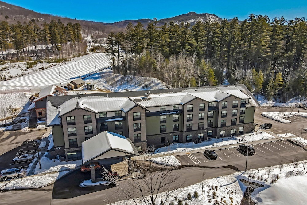 Fairfield by Marriott Inn & Suites North Conway - photo 70