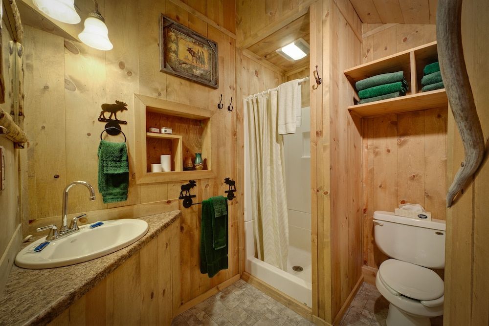 Silver Gate Lodging - photo 21