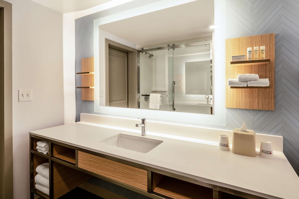 Hilton Garden Inn Jacksonville Ponte Vedra Sawgrass - photo 40