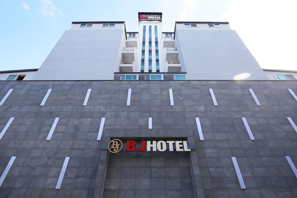 BJ hotel - carbon neutral hotel in Daejeon