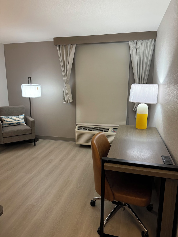 Comfort Inn Chicago Southland I 80 & I 294 Near Casino - photo 8