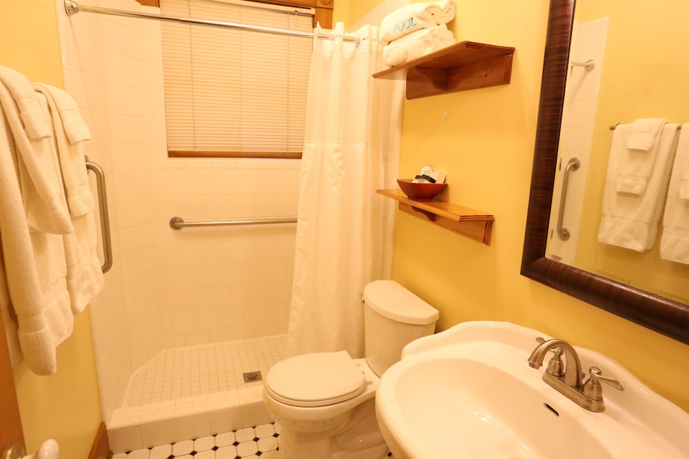 Sweetwater Branch Inn - photo 137