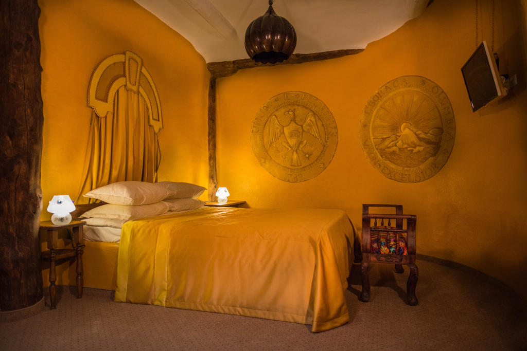 Luxury House — 5-Star Luxury Hotel in Kropotkin, Russia