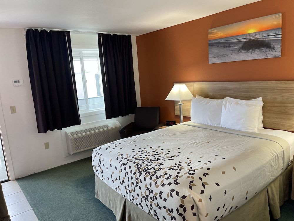 Americas Best Value Inn And Suites Newport - photo 16