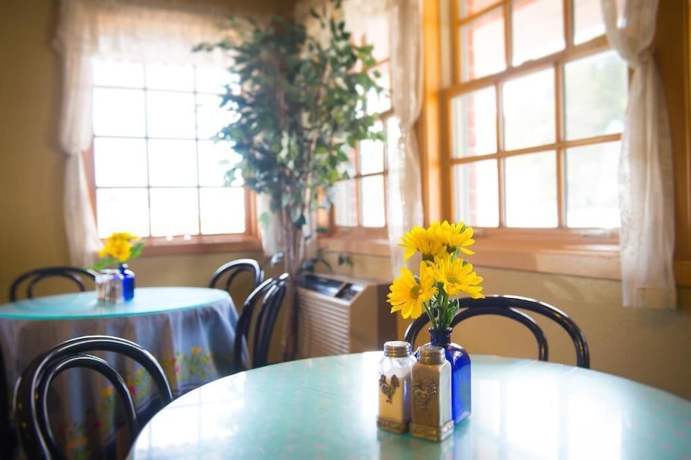 Old Town Inn - photo 37