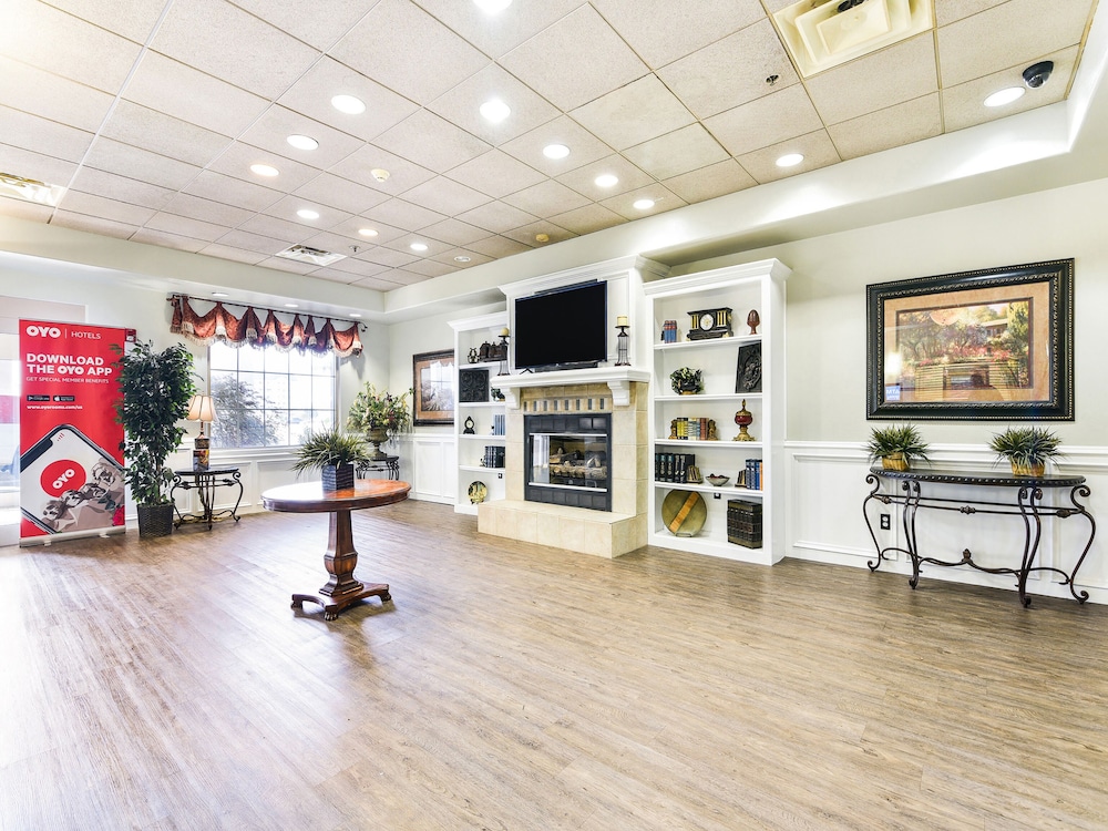OYO Townhouse Oklahoma City Airport - photo 3