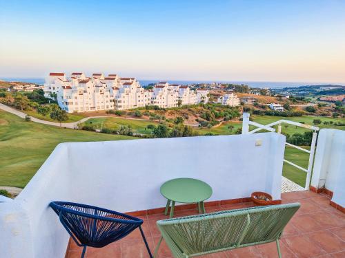 Seaview Penthouse Valle Romano Golf — 4-Star Luxury Hotel in Estepona, Spain