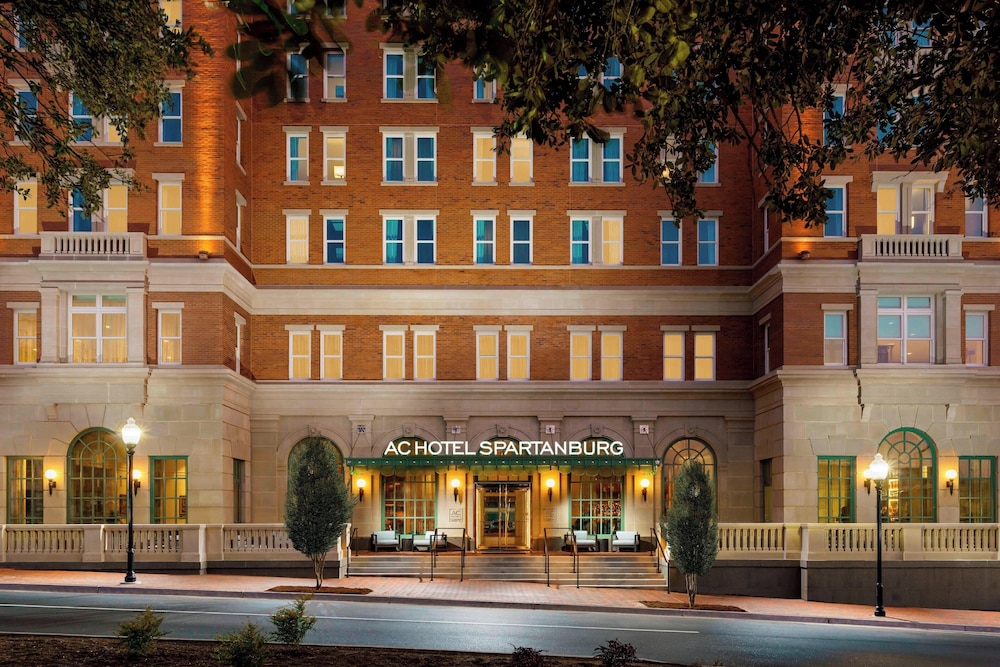 AC Hotel by Marriott Spartanburg - photo 2