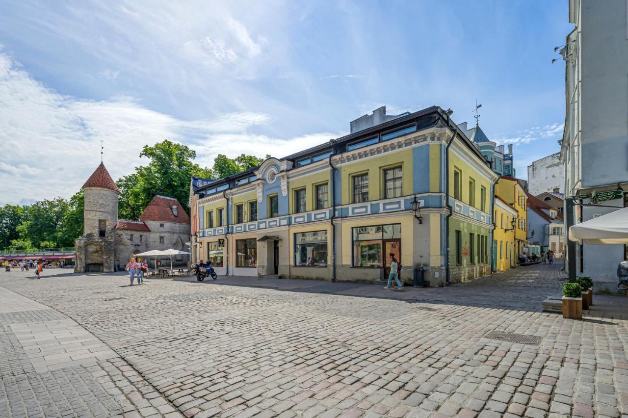 Tallinn Old Town Romantic Apartment