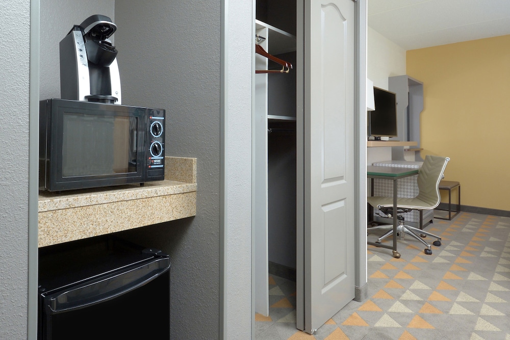 Holiday Inn Raleigh Durham Airport by IHG - photo 16