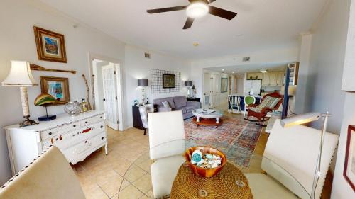 Sandpiper 101 by Tybee Beach Vacation Rentals — 4-Star Luxury Hotel in Tybee Island, United States