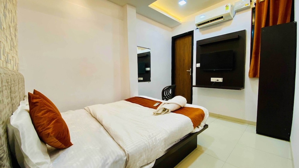 Hotel Swadeshi Dhani and Restaurant — Indore — photo 4