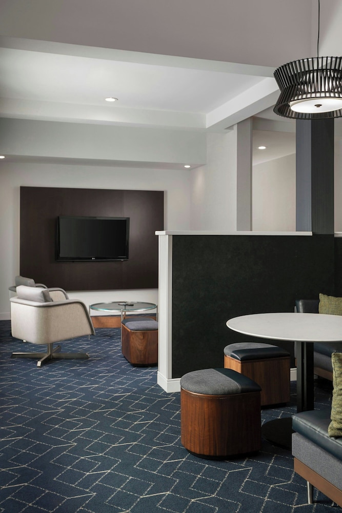 Courtyard by Marriott Dallas Fort Worth Bedford - photo 3