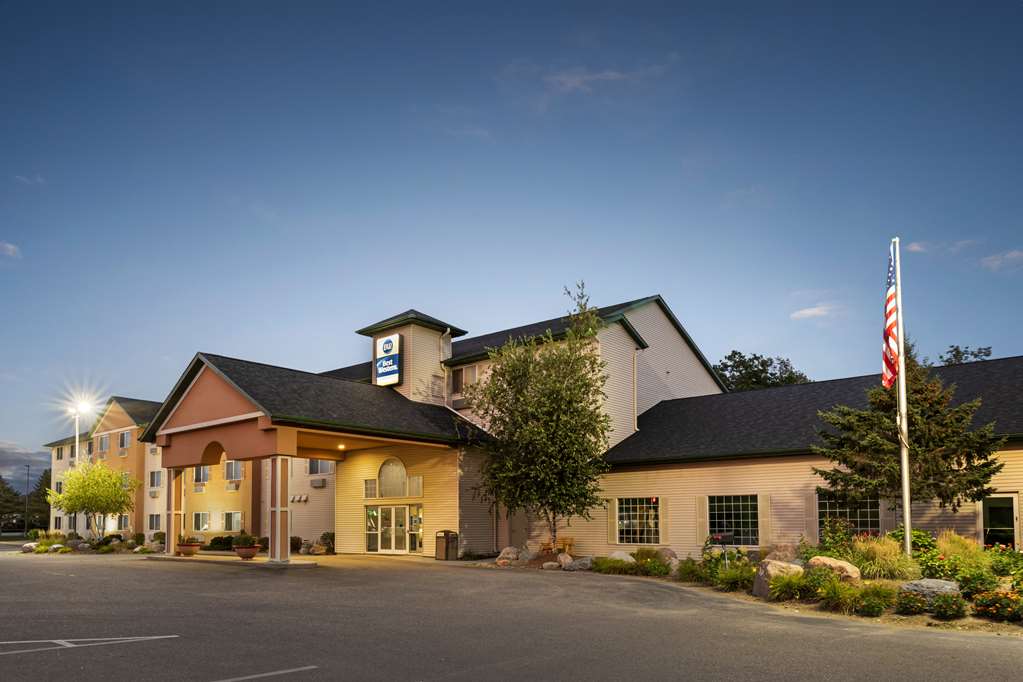 Best Western Wittenberg Inn - photo 10