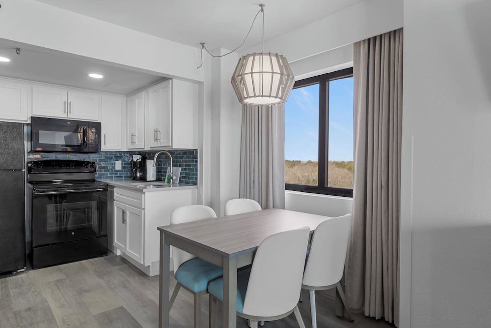 Compass Cove Resort - photo 163
