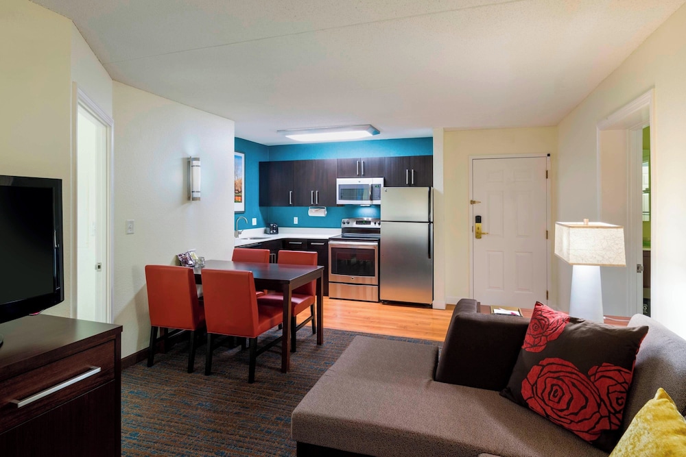 Residence Inn by Marriott Boston Framingham - photo 6