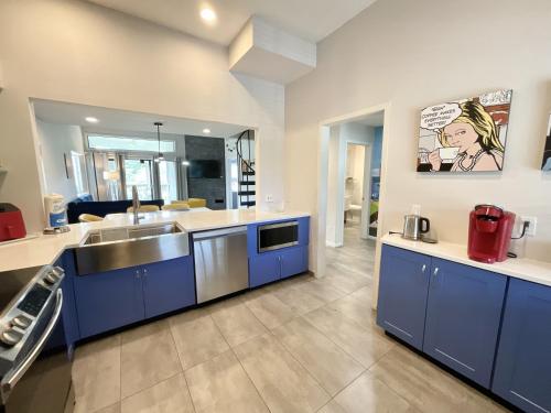 Mod And Fun Villa With Full Access To All Resort Amenities 9ewc 2 Bedroom Villa - photo 3
