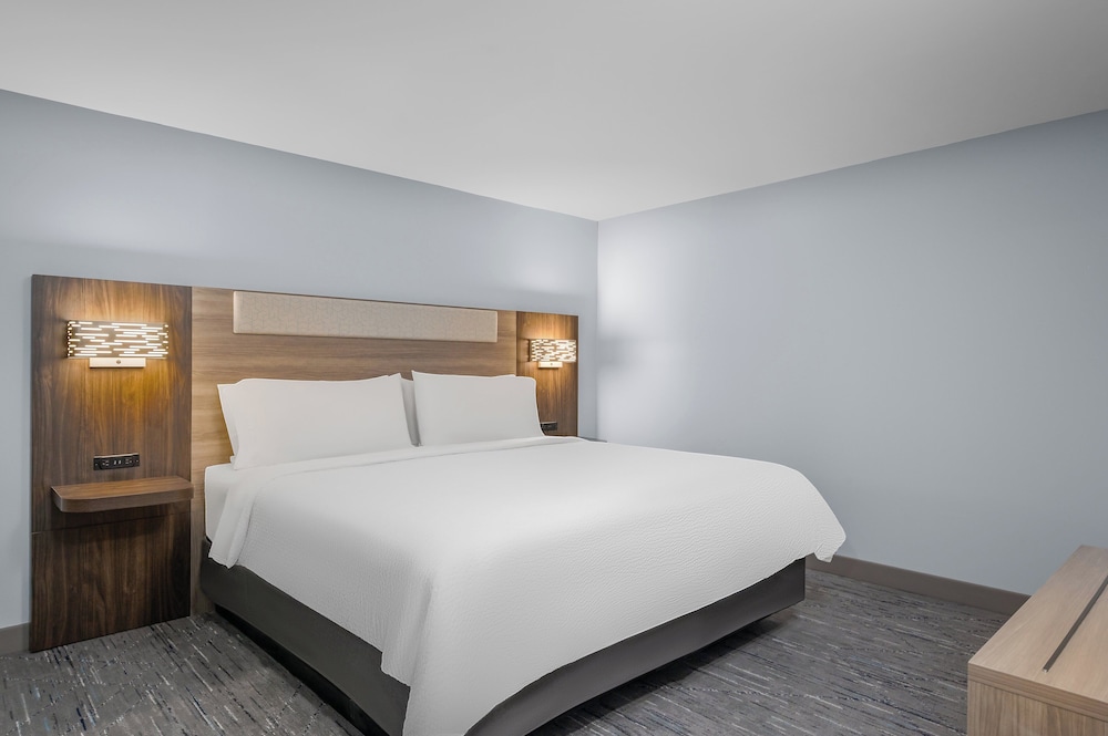 Holiday Inn Express Hilton Head Island by IHG - photo 36