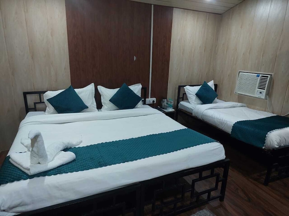 Pride Inn Luxury Resort By Uk Heaven in Lansdowne, India