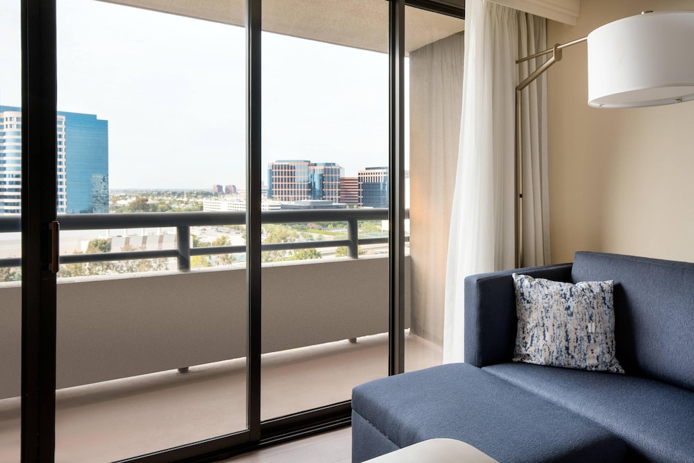 Irvine Marriott - photo 8