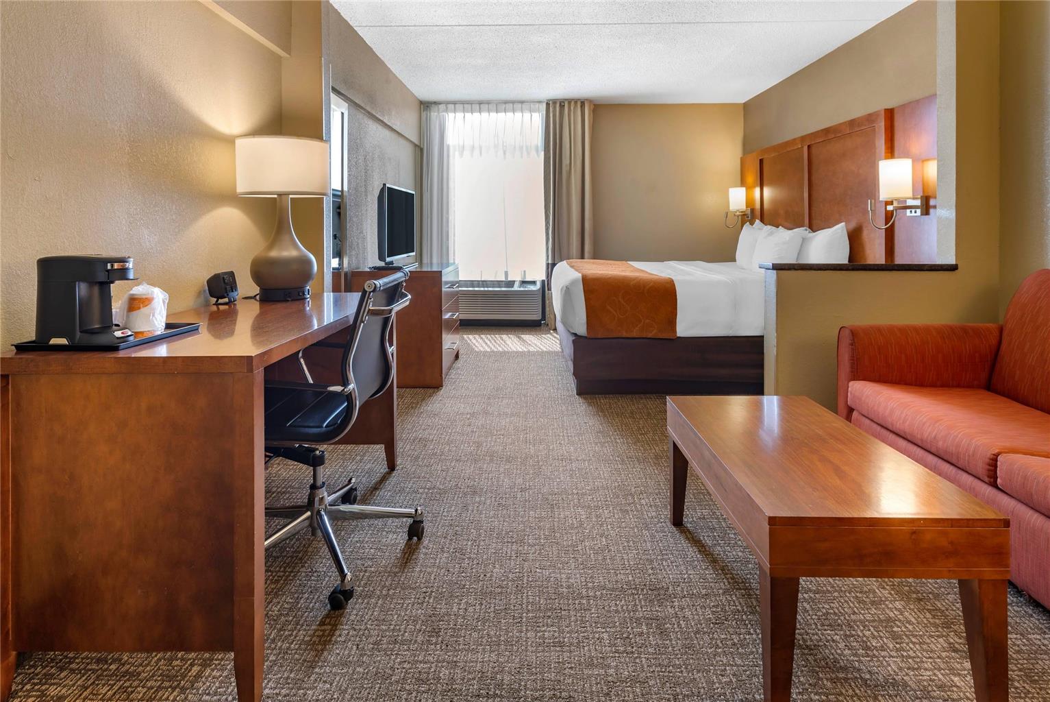 Comfort Suites Bethlehem Near Lehigh University and LVI Airport - photo 20