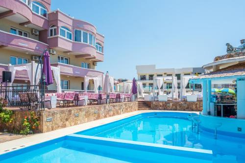 Accommodation Royal Azur — Podgorica — photo 2