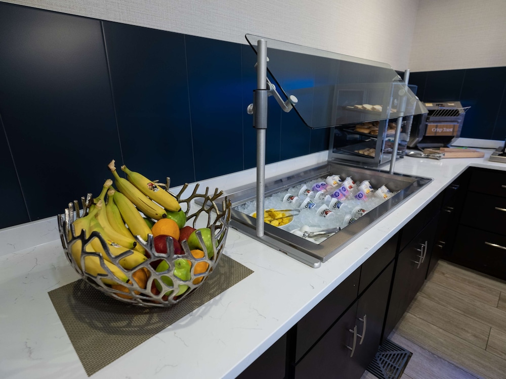 Homewood Suites by Hilton Joplin - photo 55