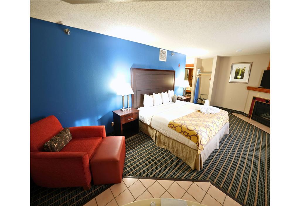 Baymont by Wyndham Marshalltown - photo 30