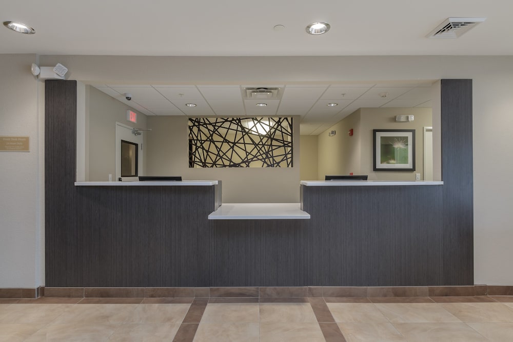Candlewood Suites Mishawaka North by IHG - photo 38