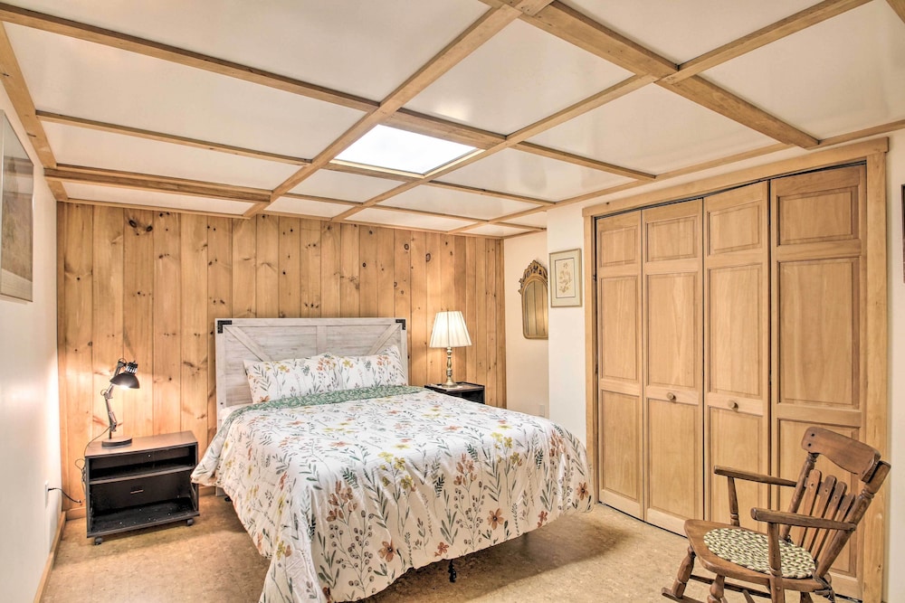 Cozy Easton Getaway W Hot Tub Gas Grill — Franconia